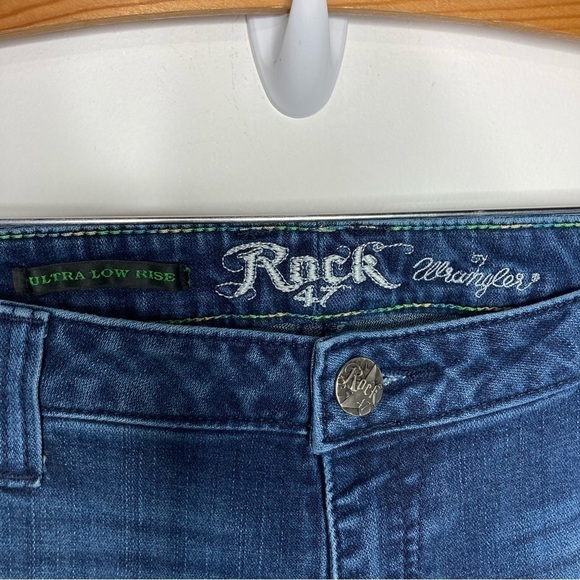 Rock by Wrangler Y2K Ultra low Rise Jeans Size 32 x 36 - Picture 4 of 11